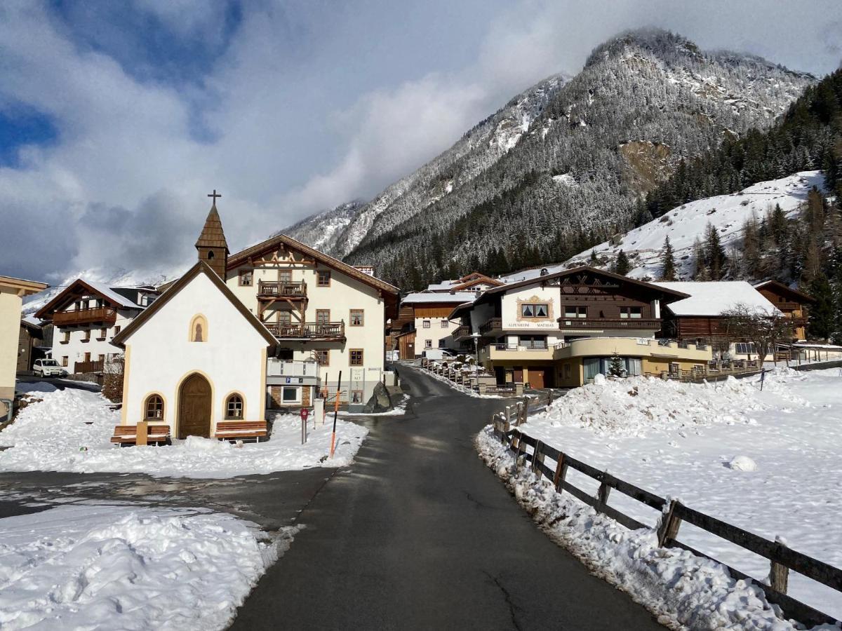 Alpine Lodge Soelden - Chalet & Apart ภายนอก รูปภาพ