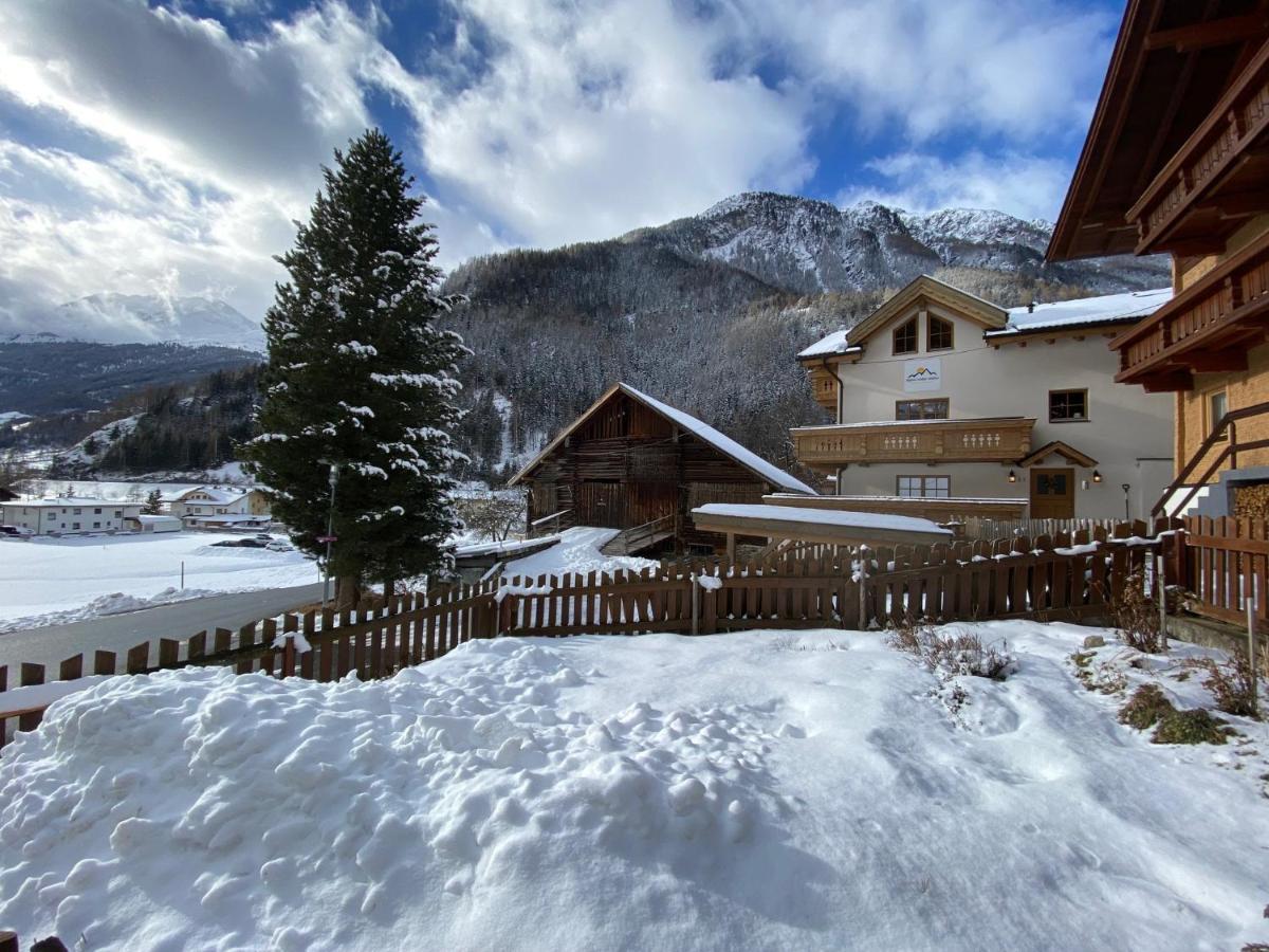 Alpine Lodge Soelden - Chalet & Apart ภายนอก รูปภาพ